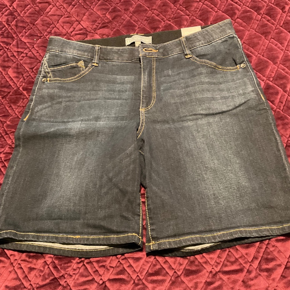 Wit&Wisdom Denim shorts!